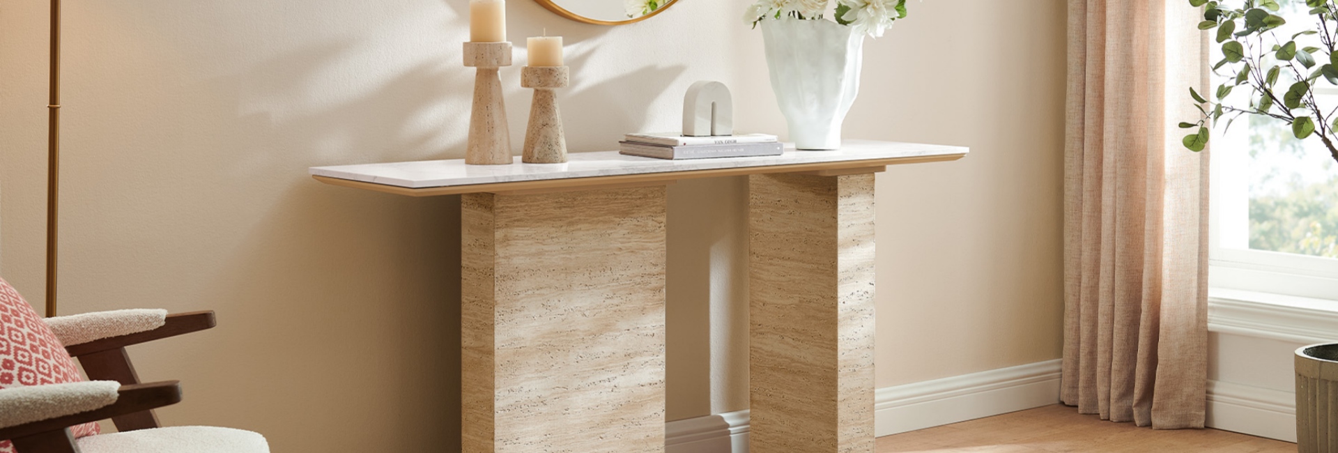 console table decoration ideas