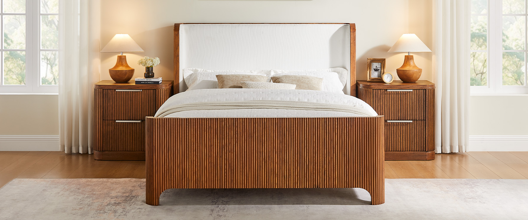 Fluted Solid Oak Bed