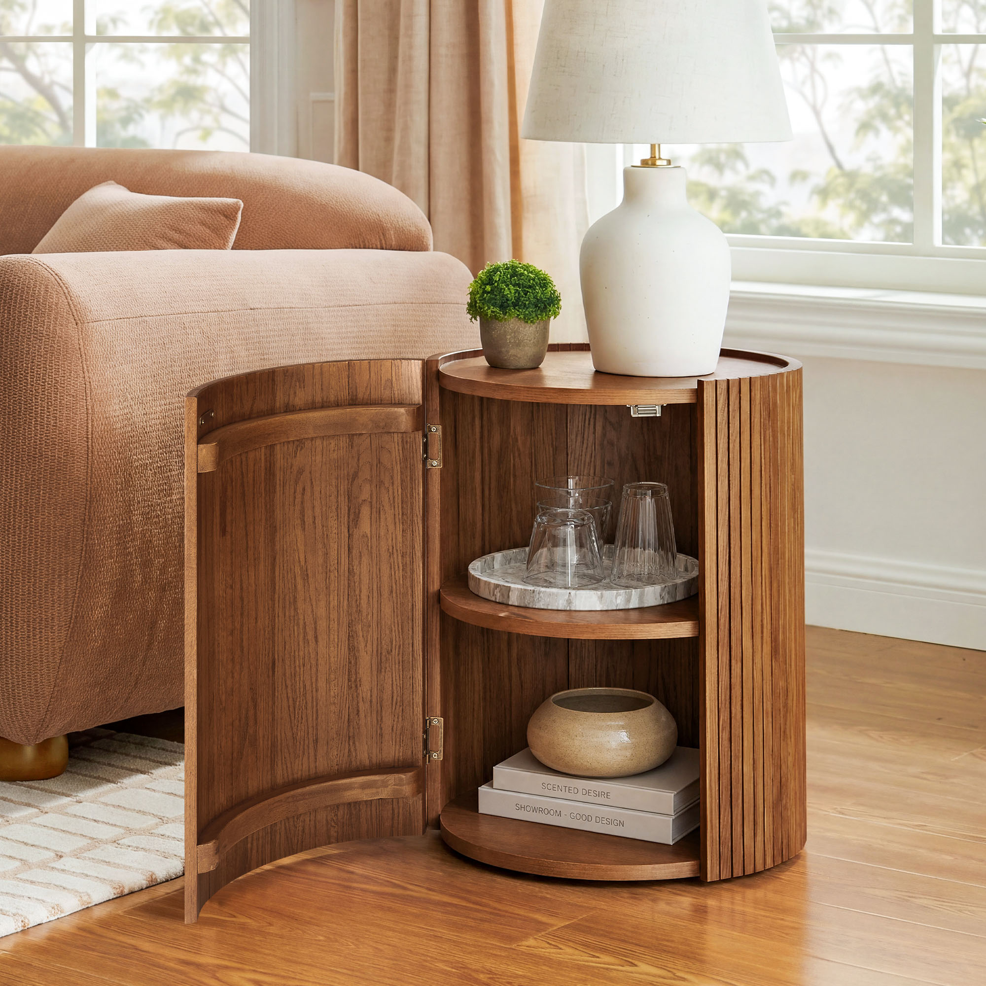 Elliot 16 inch Round Reddish Brown Solid Oak Side Table | HERNEST