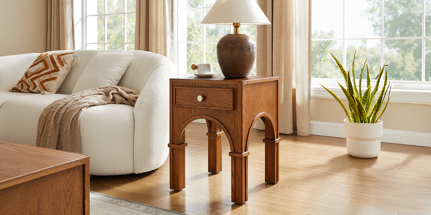 HENREST Solvind Oak Side Table