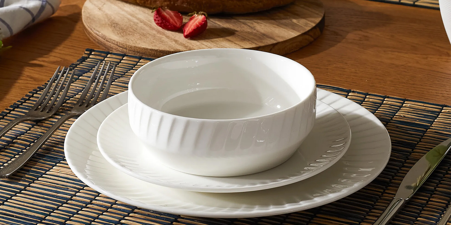 HERNEST Pick: Flute Ceramic Dinnerware (Set of 12) HERNEST Pick: Flute Ceramic Dinnerware (Set of 12)