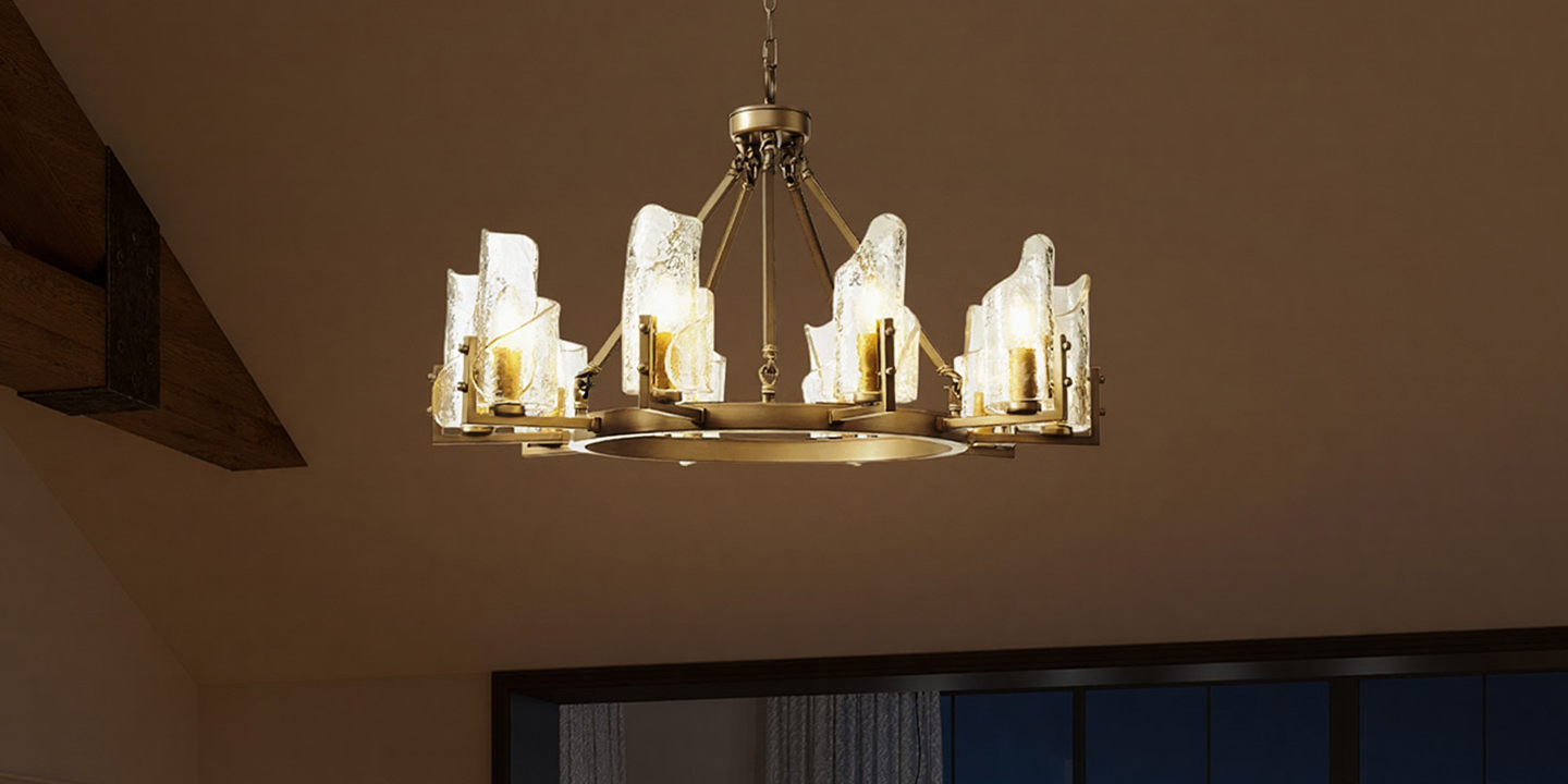 HERNEST Pick: Wagon Wheel Chandelier HERNEST Pick: Wagon Wheel Chandelier