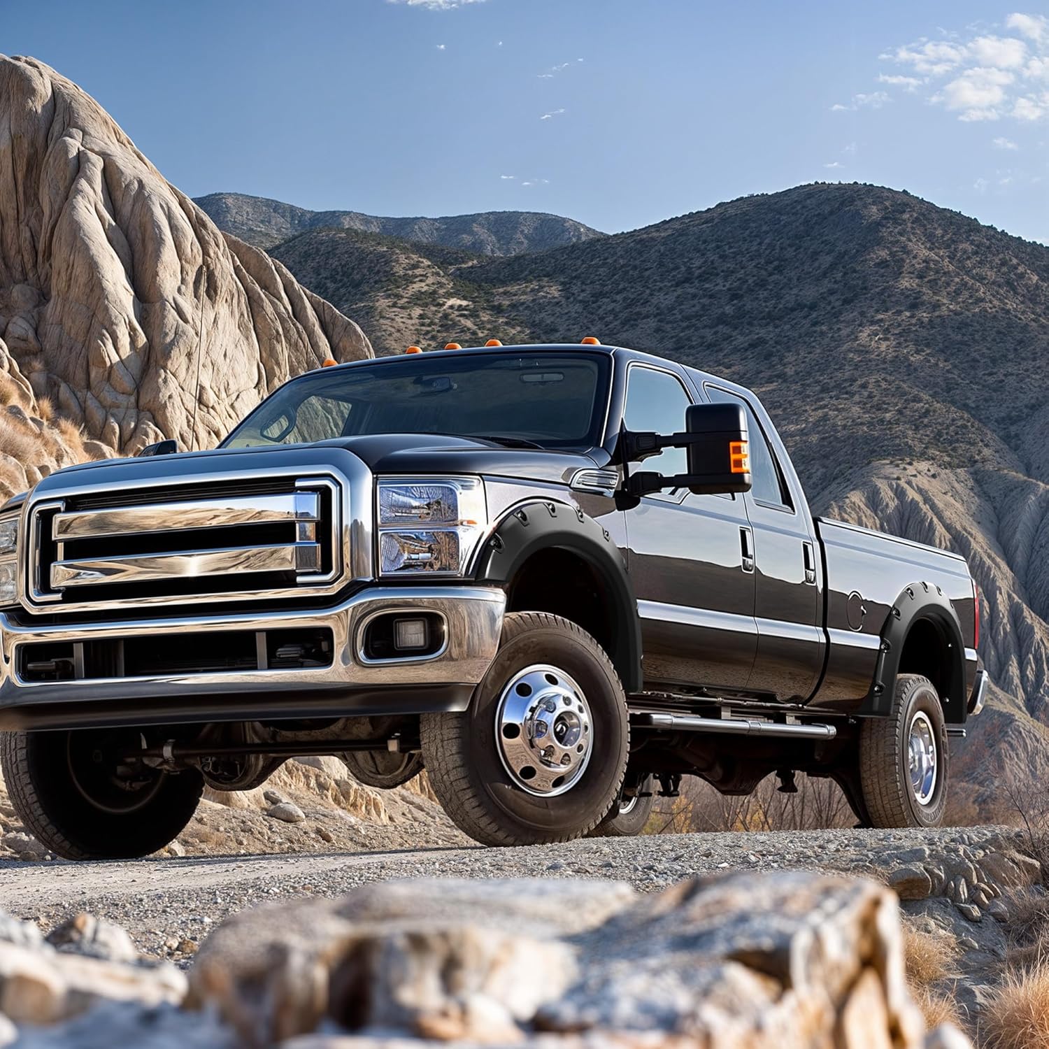 Side view of YITAMOTOR® 1999-2007 Ford F-250 F-350 Super Duty Pocket Rivet Style Fender Flares-4 Piece