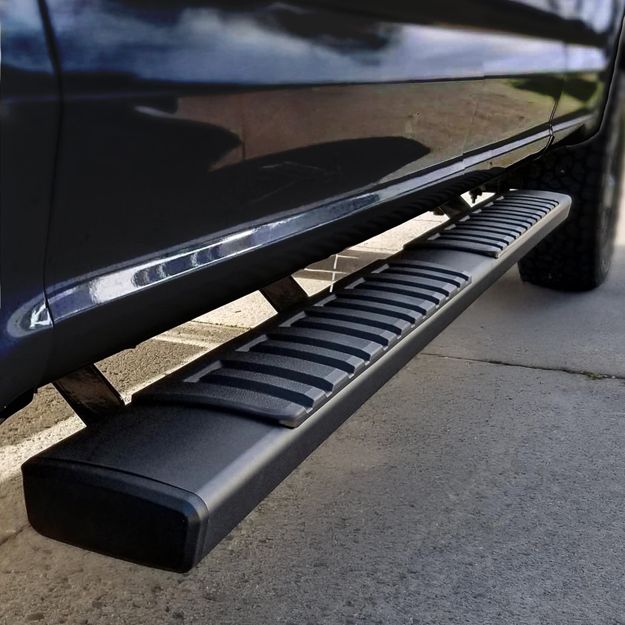 Side view of YITAMOTOR® 2019-2026 Dodge Ram 1500 Crew Cab New Body Style 6'' Side Steps Running Boards