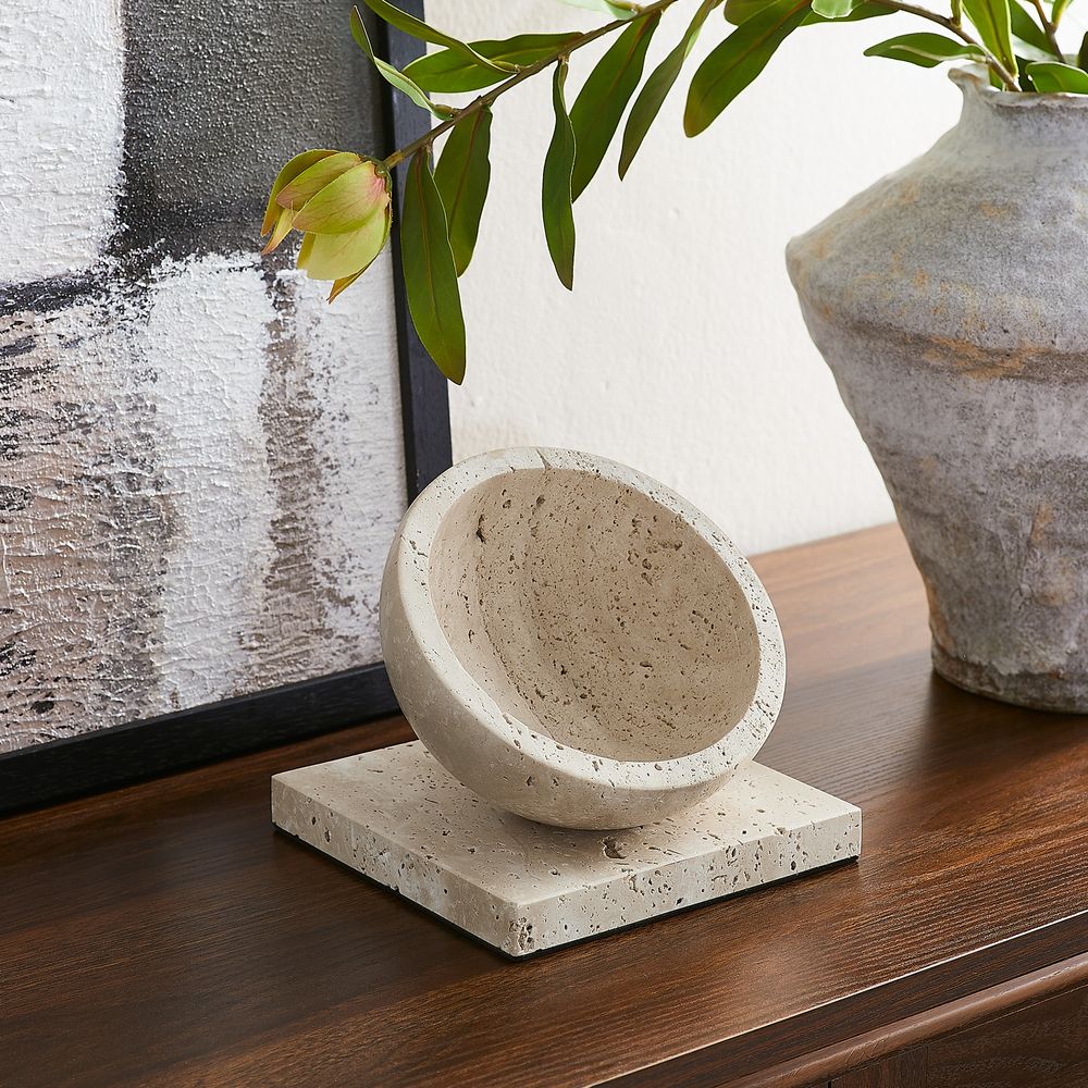 Travertine objects round