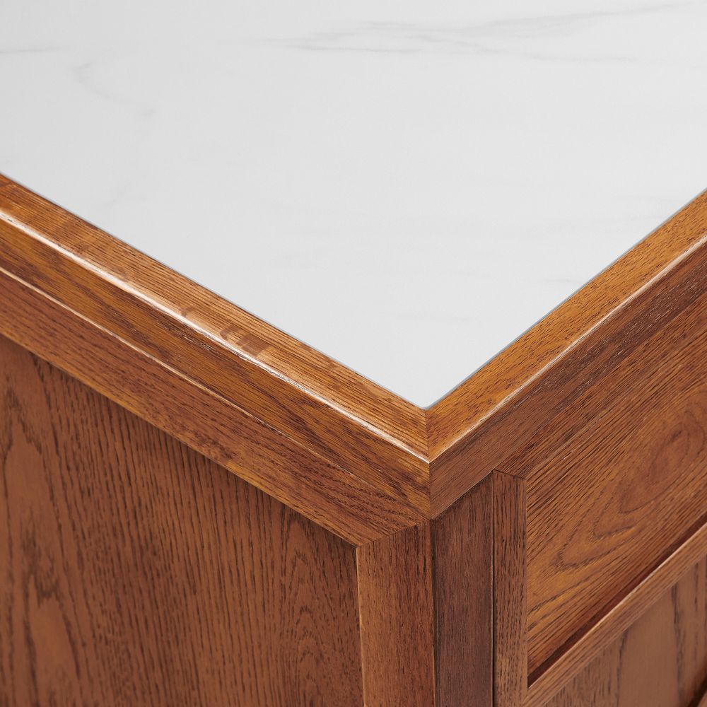 Brown Versatile Kitchen Island with Black SIntered Stone