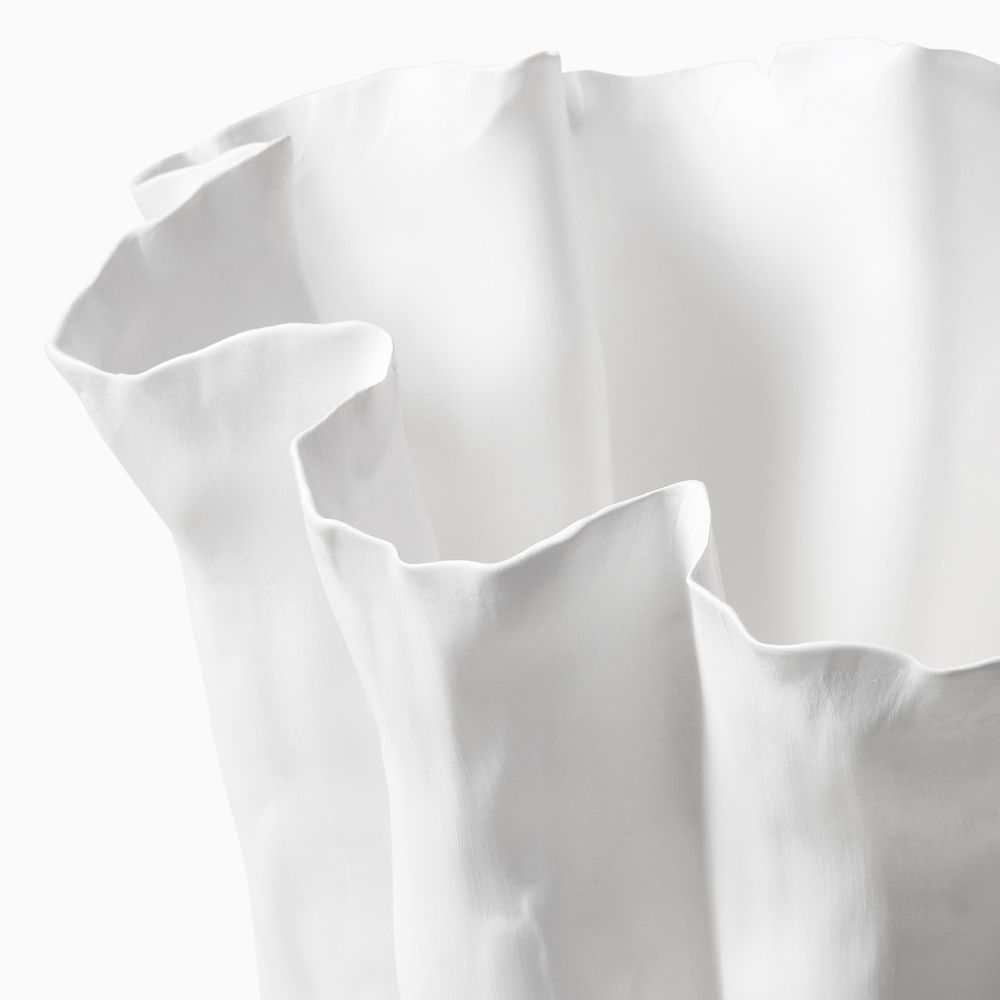 12 inch ceramic vases blooming