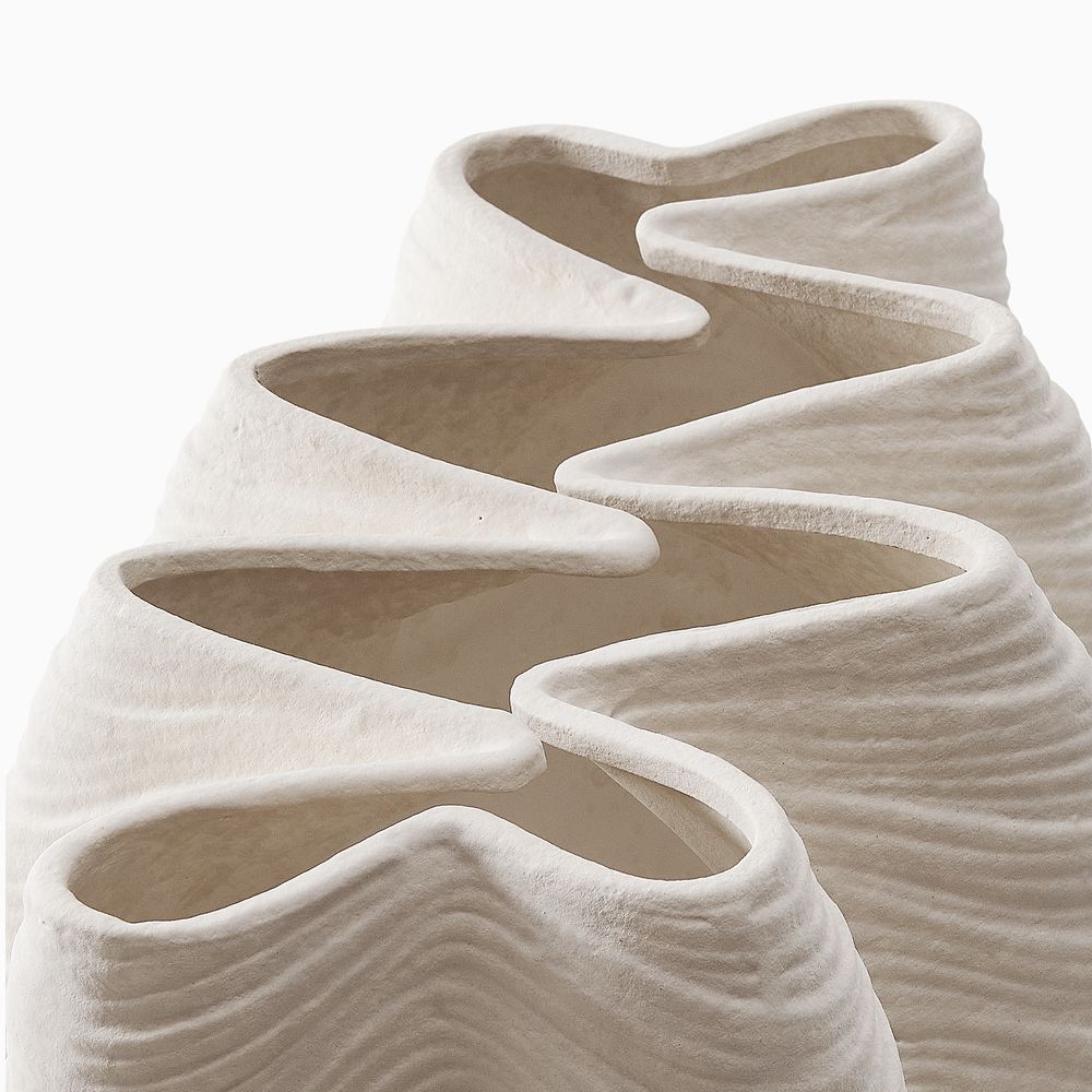 Tridacna gigas design ceramic vase