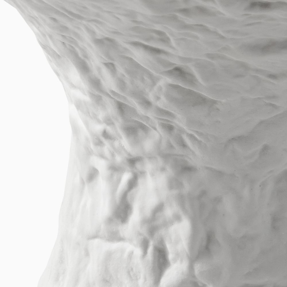 ceramic vase bouquet