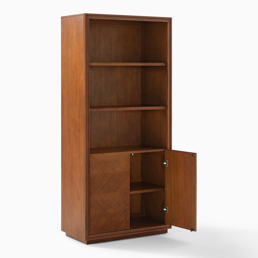 oak bookcase swith adjustable  shelves