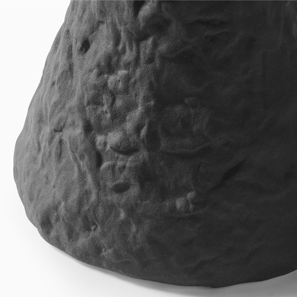 ceramic vase bouquet