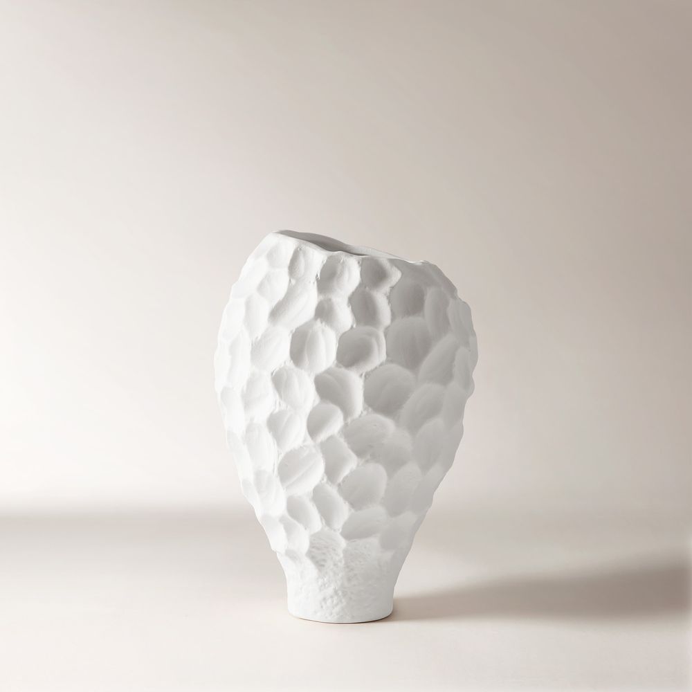 coral design ceramic vase