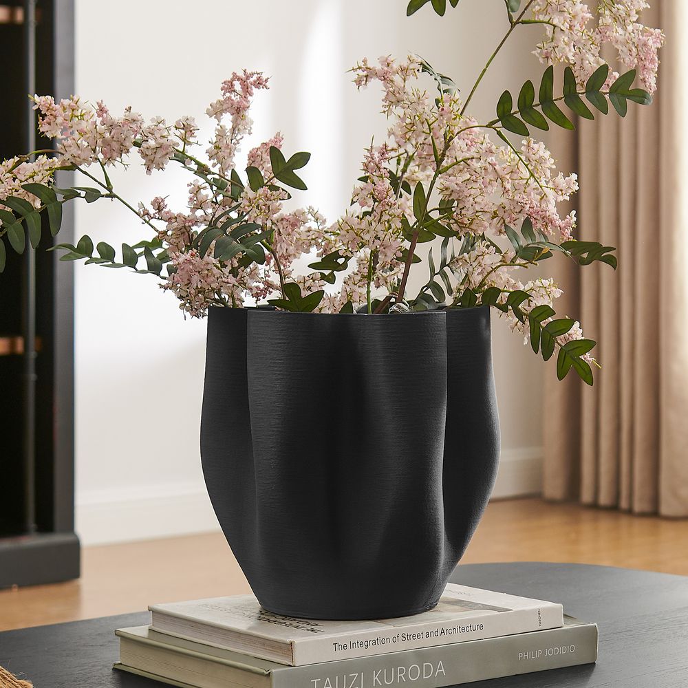 3D-printed texture ceramic vase