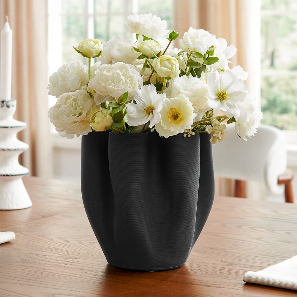 3D-printed texture ceramic vase