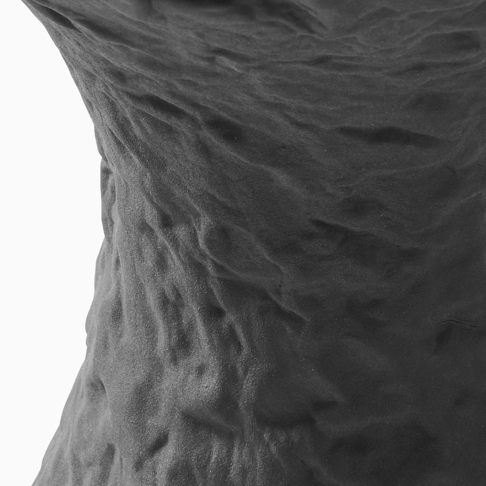 ceramic vase bouquet