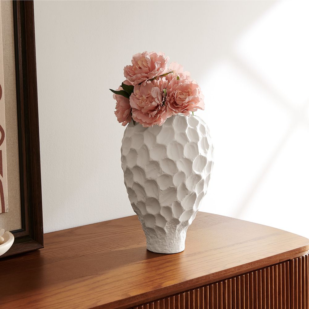 coral design ceramic vase