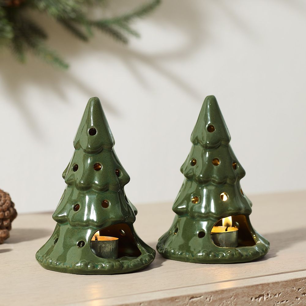 5 inch Christmas Candleholder Set of 2