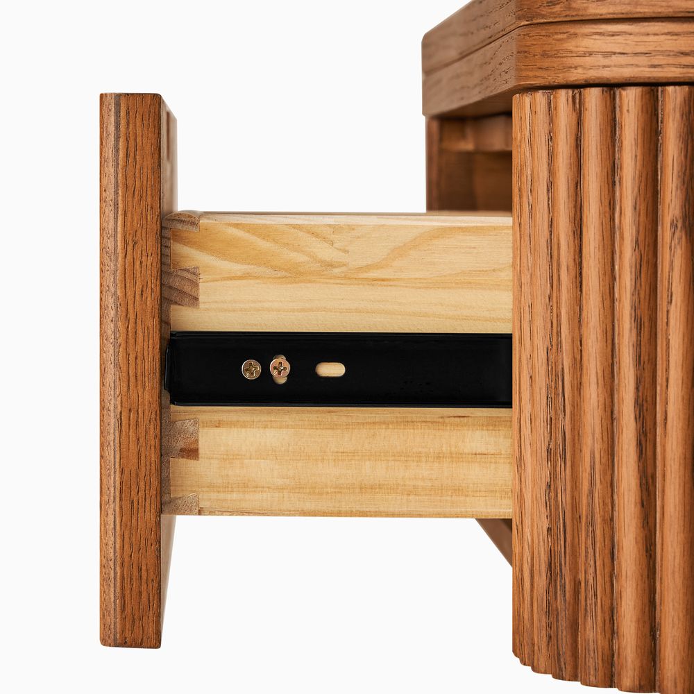 Coffee table drawer recess