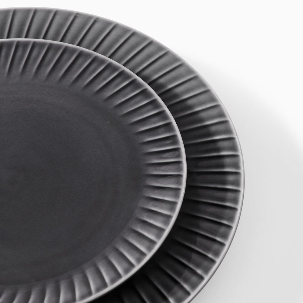 textured gray ceramic dinnerware set