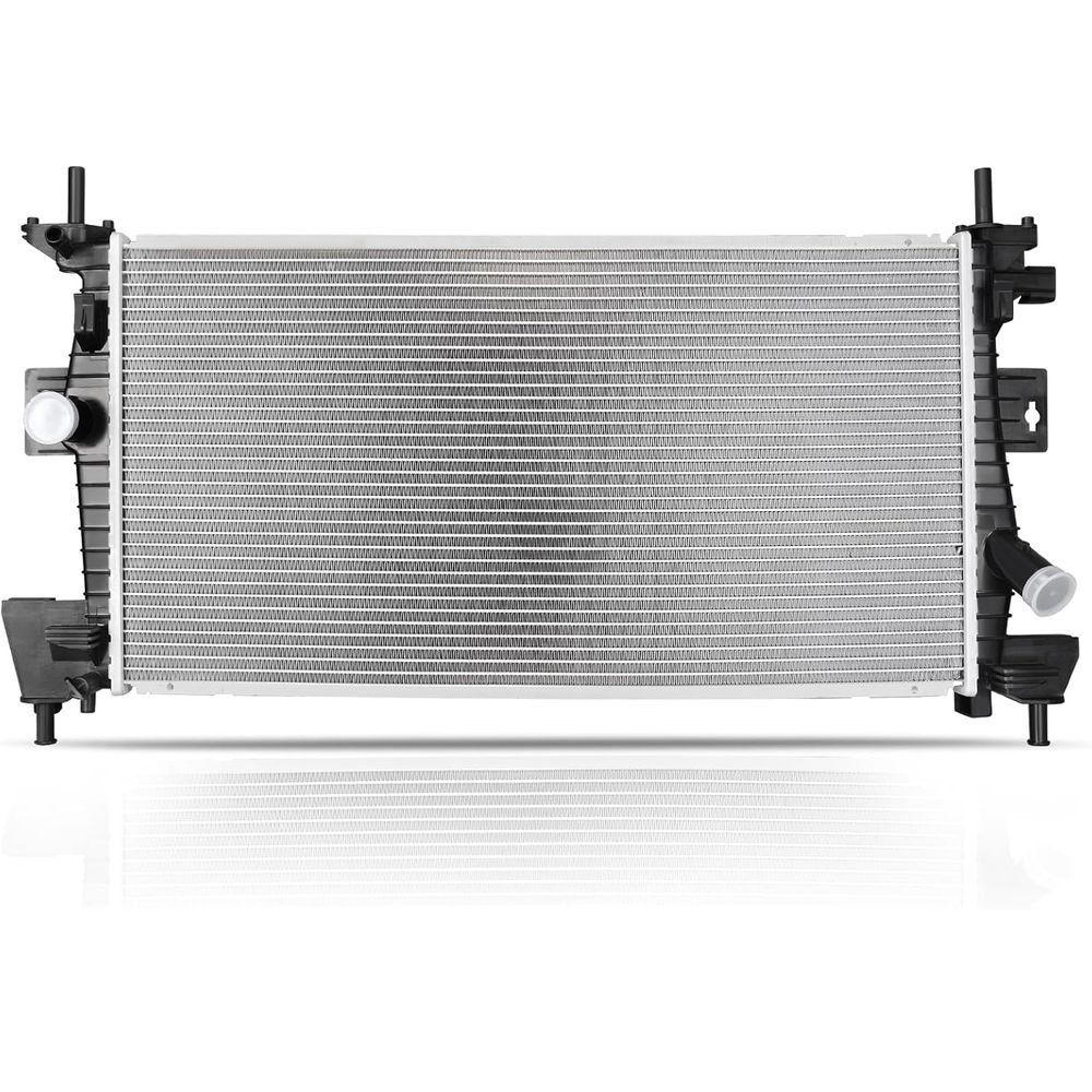 YITAMOTOR radiator, Ford Focus radiator replacement, 2.0L engine cooling, L4 radiator, compact car cooling system, aluminum automotive radiator, direct fit radiator, 2012-2018 Focus parts, Focus cooling upgrade, engine temperature control