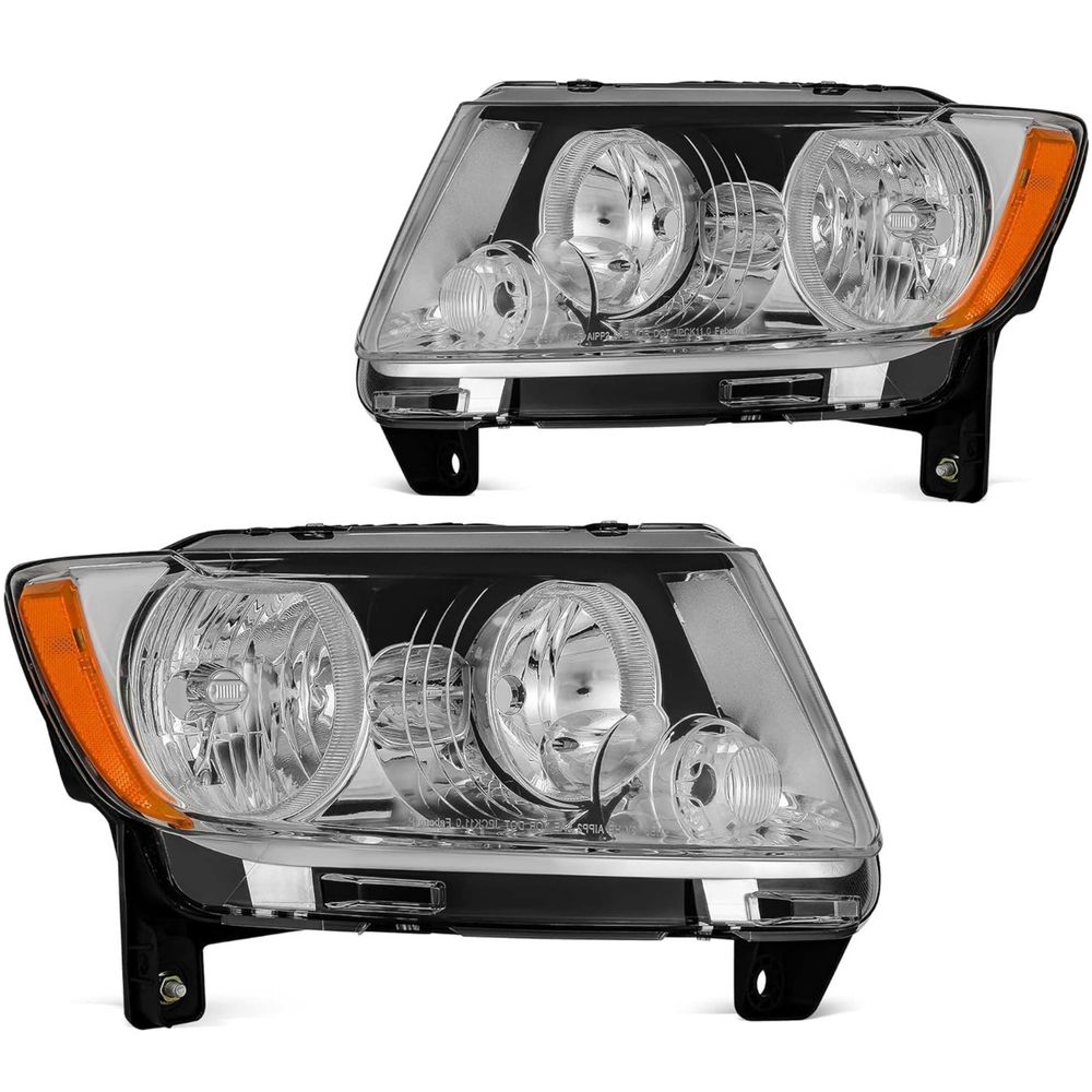 Jeep Grand Cherokee headlights, 2011 Grand Cherokee headlamps, headlight assembly replacement, chrome housing, amber reflector, clear lens, YITAMOTOR, WK2 headlights