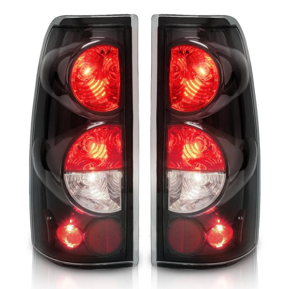 Tail light for Chevy Silverado 1999-2007 | GMC Sierra 1999-2002 1500 2500 3500 