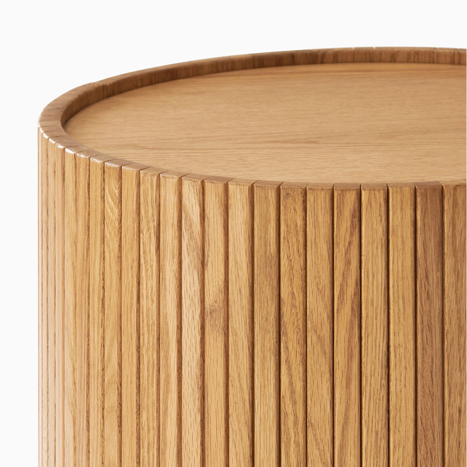 Elliot 16 inch Round Natural Solid Oak Side Table | HERNEST