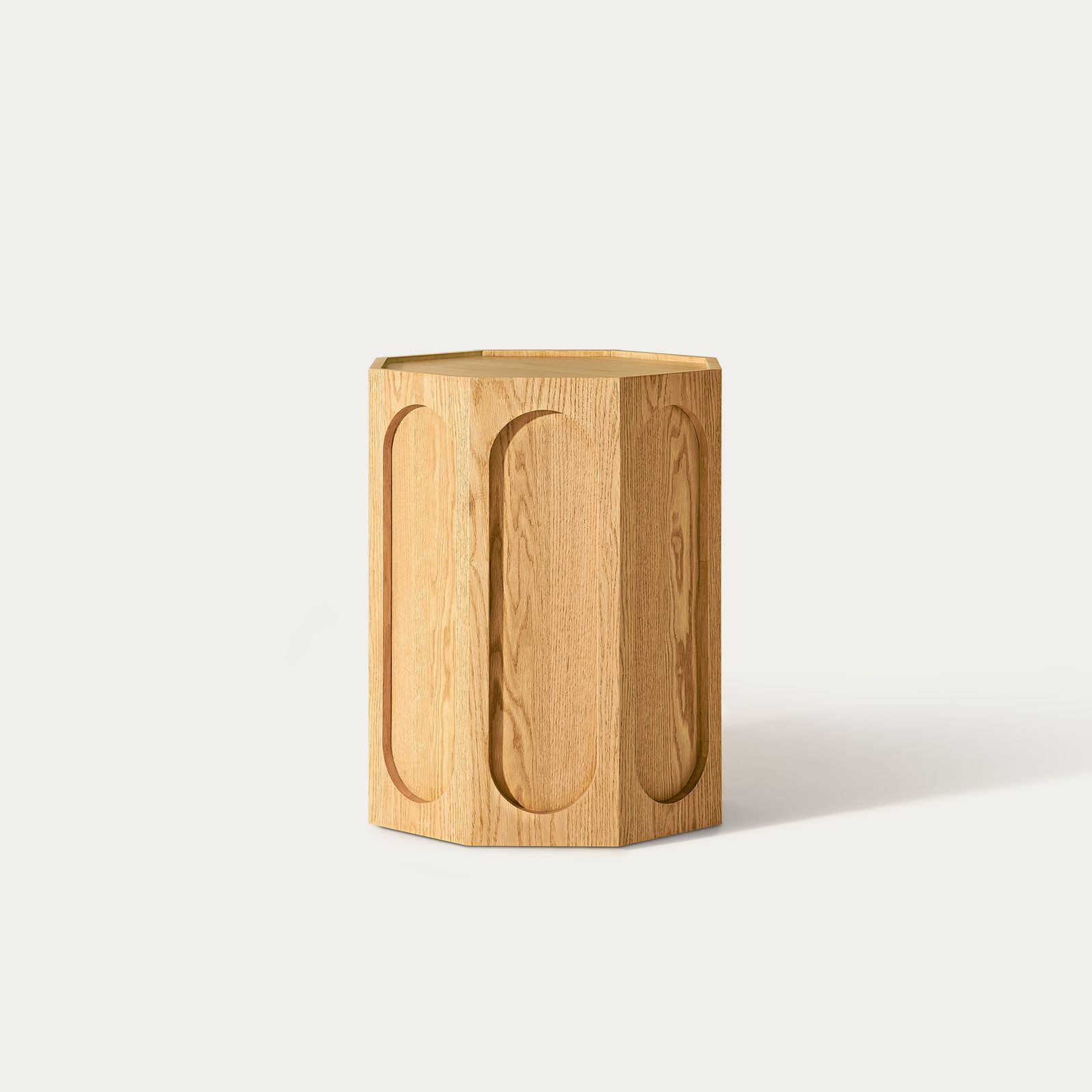 Neci 18-Inch Natural Oak Sculptural Side Table | HERNEST