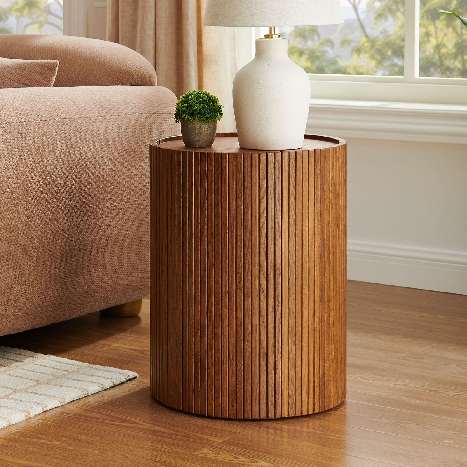 Elliot 16 inch Round Reddish Brown Solid Oak Side Table | HERNEST
