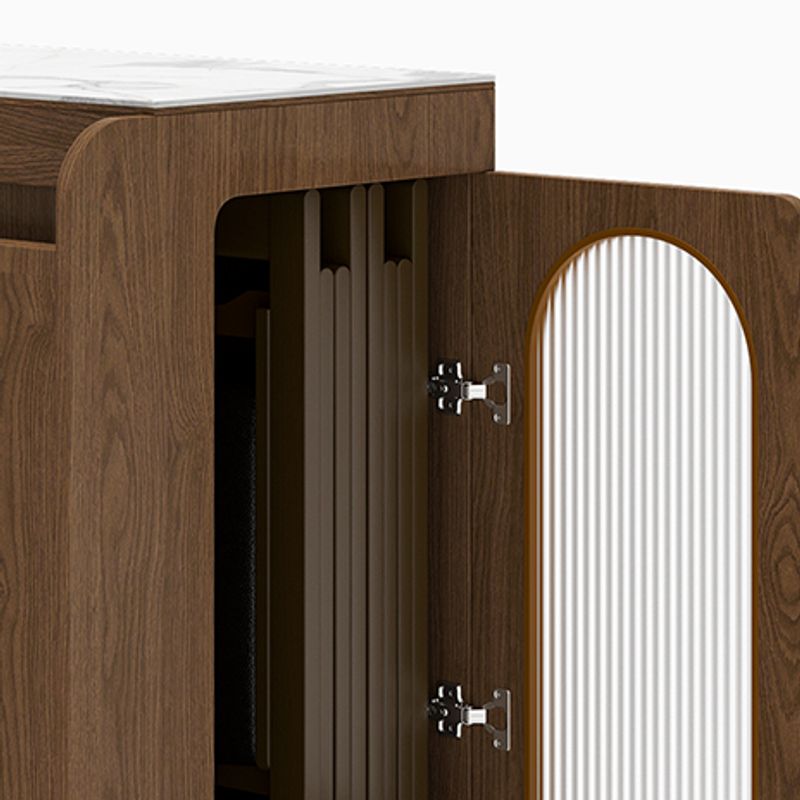 The spacious storage cabinet accommodates folding chairs, while the addition of shelves allows for the placement of kitchen supplies and other items.