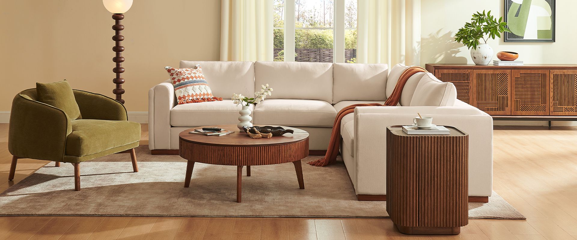 L-shaped sofa with chaise