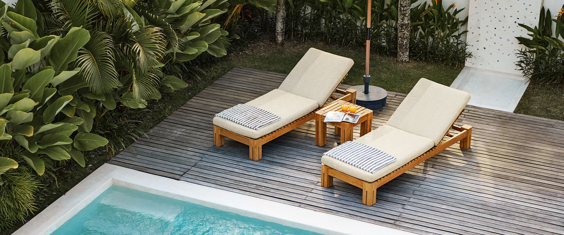 Outdoor Chaise Lounge