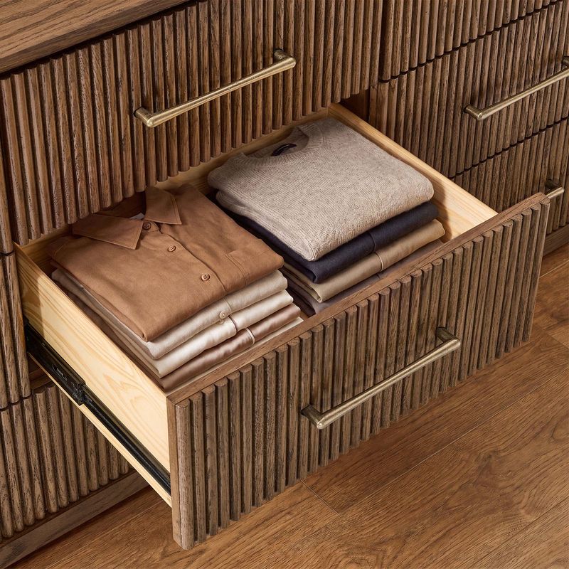 Built for Everyday Pulls and Storage