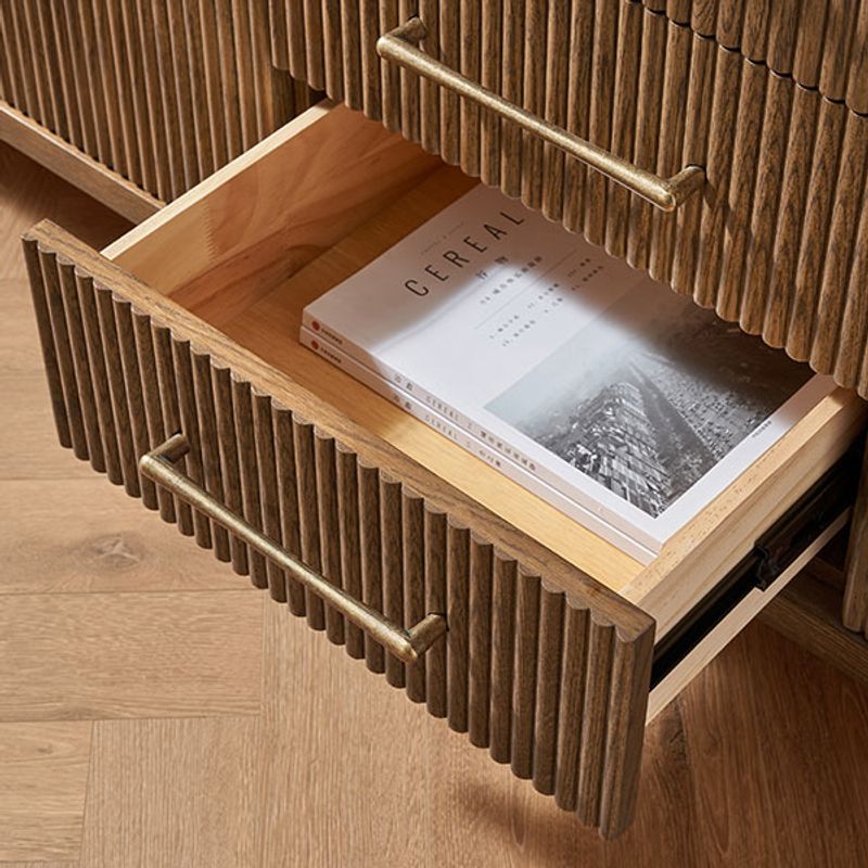 Built for Everyday Pulls and Storage
