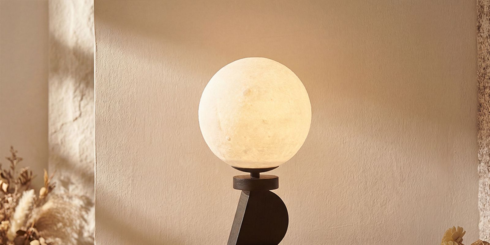 moonlight shade table lamp