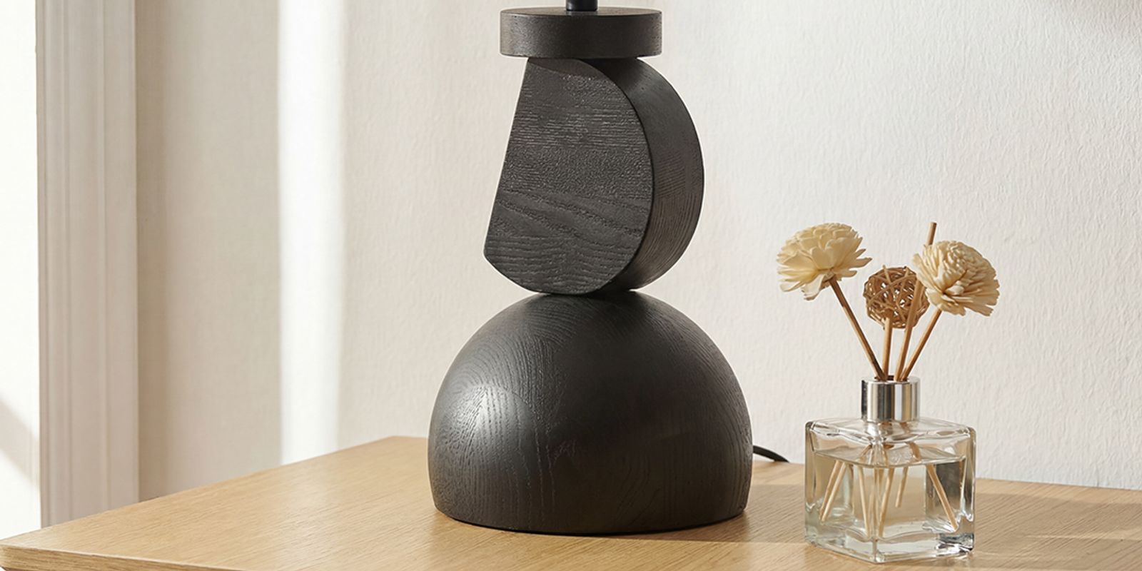 wooden post table lamp