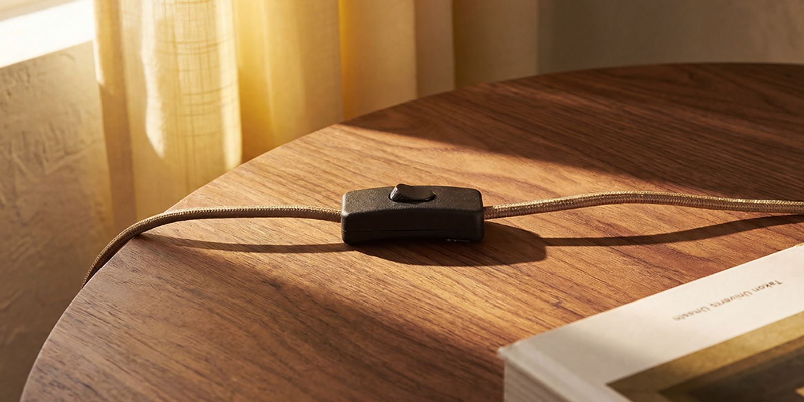 online switch table lamp