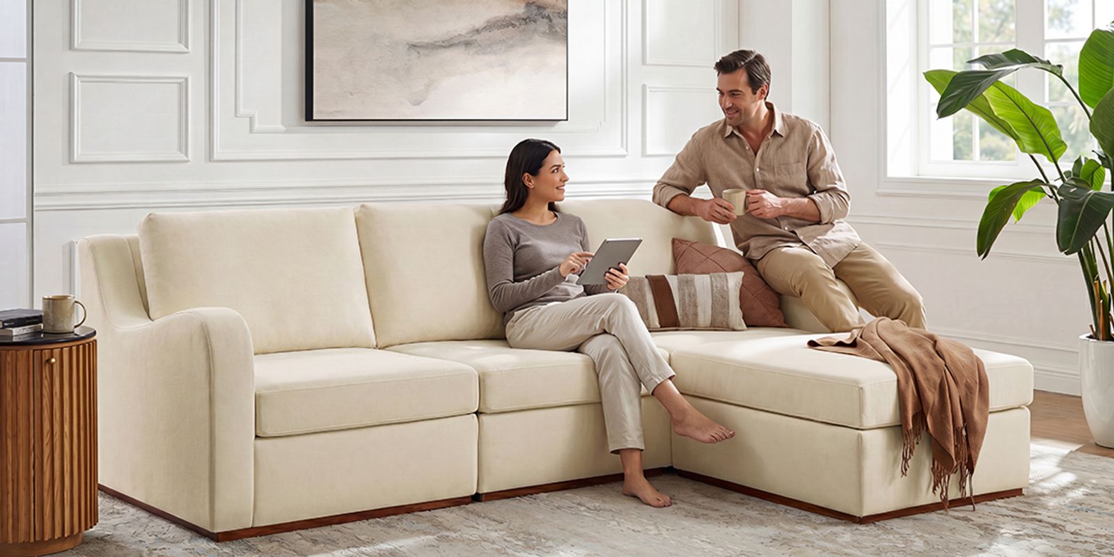 Cozy Social Lounging Space