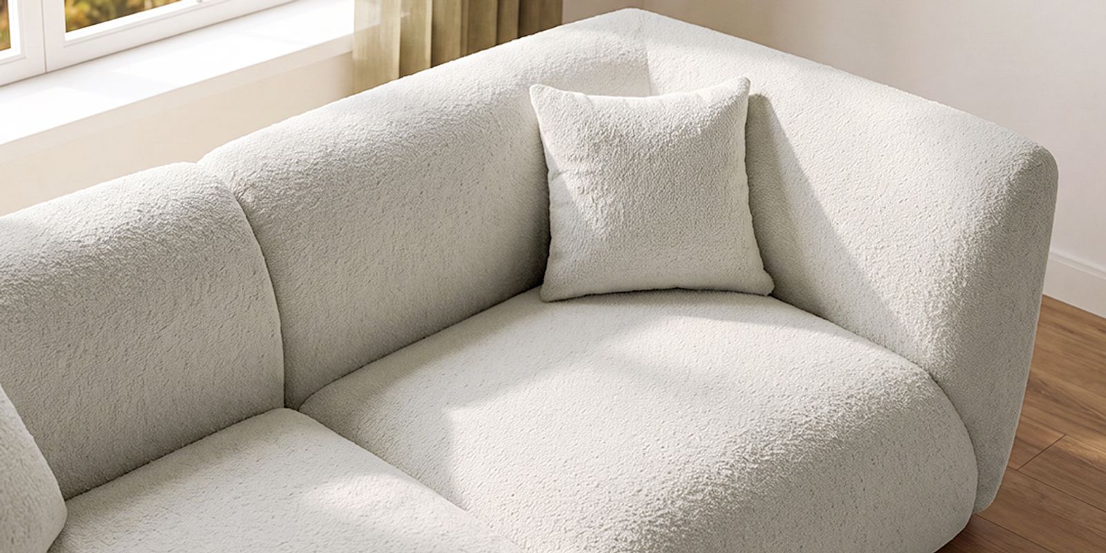 Spacious Deep Seat Silhouette