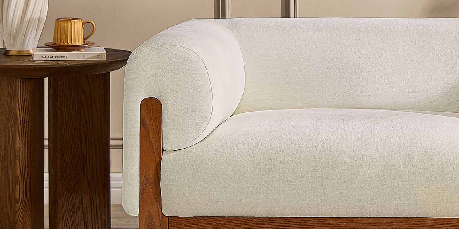 Rounded Curved Armrests