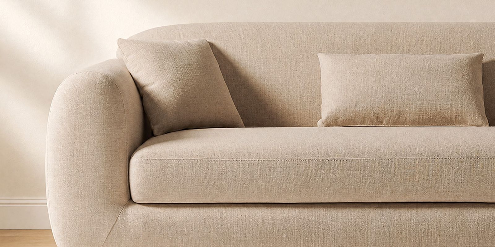 Curved Armrest & Backrest Design