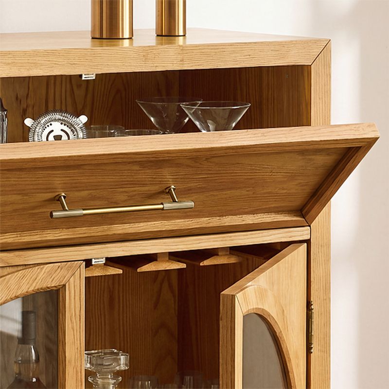 Rich Oak That Feels Substantial