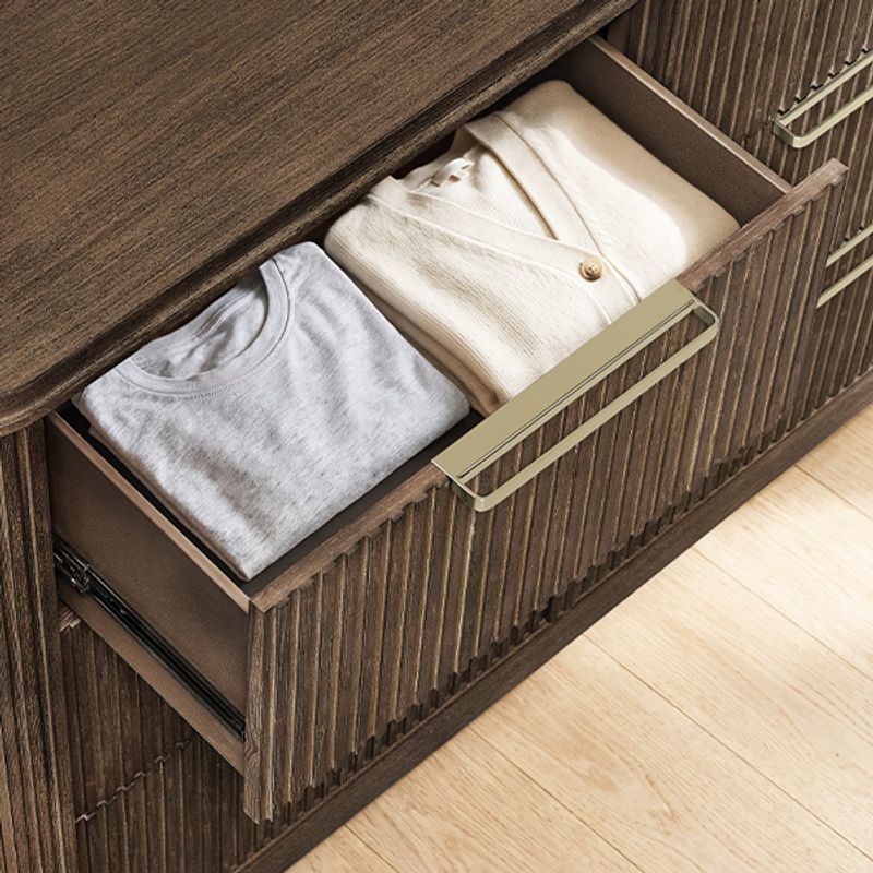 Dovetail and Soft-Close Drawer