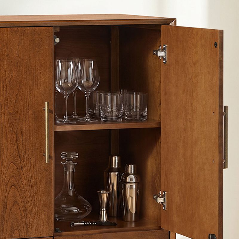Flexible Cabinet Storage