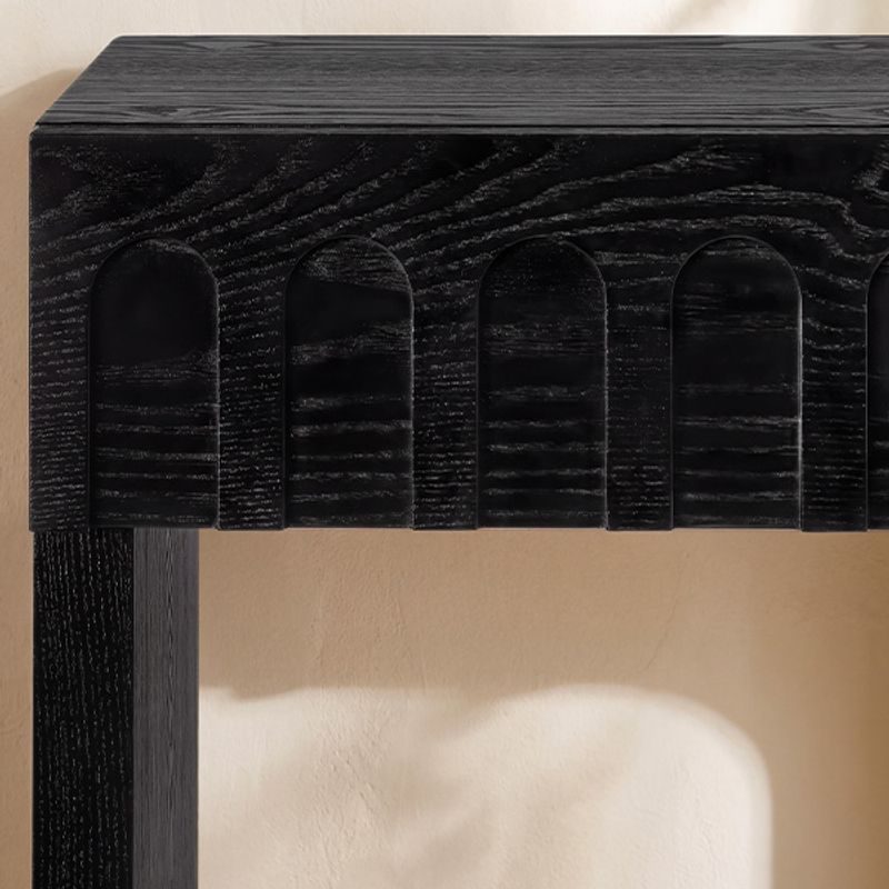 Distinctive Arch-Front Detailing