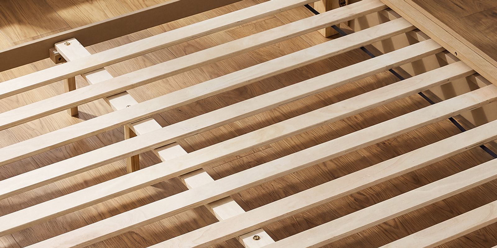 Sturdy Plywood Slat Base