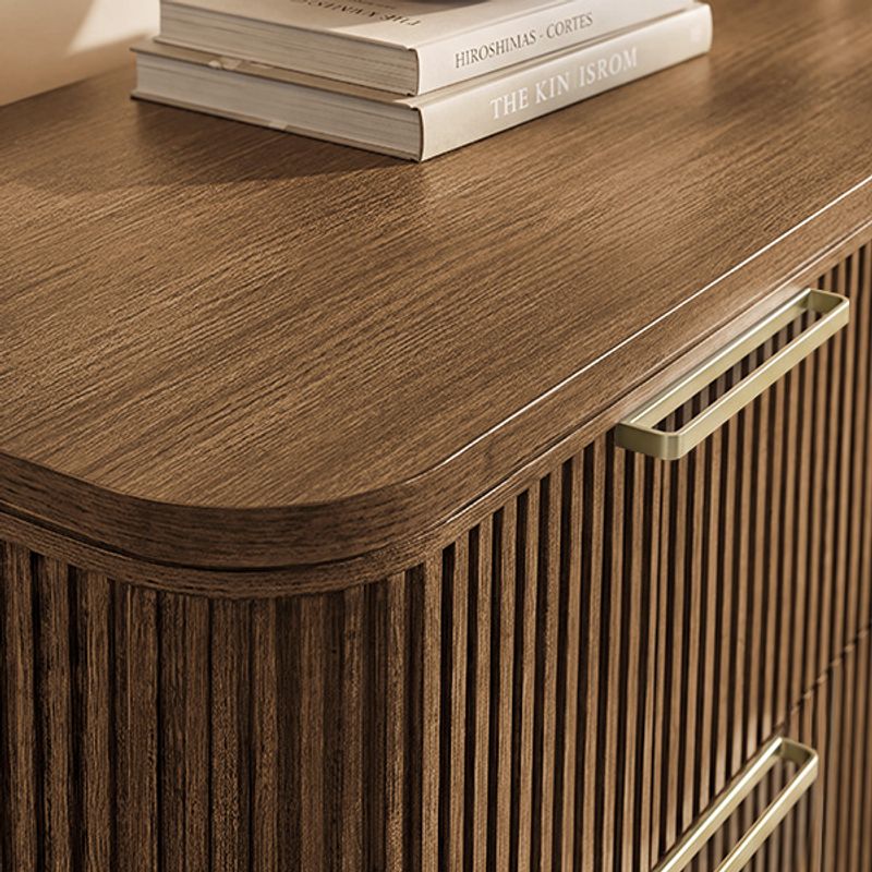 Warm Wood With a Polished Accent