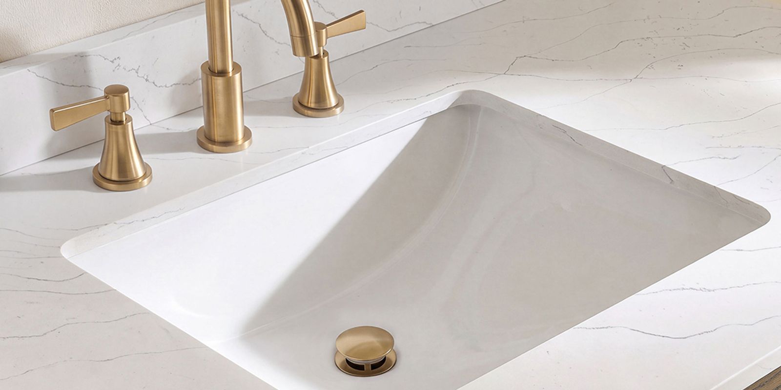 Durable Quartz Top & Dual Sinks