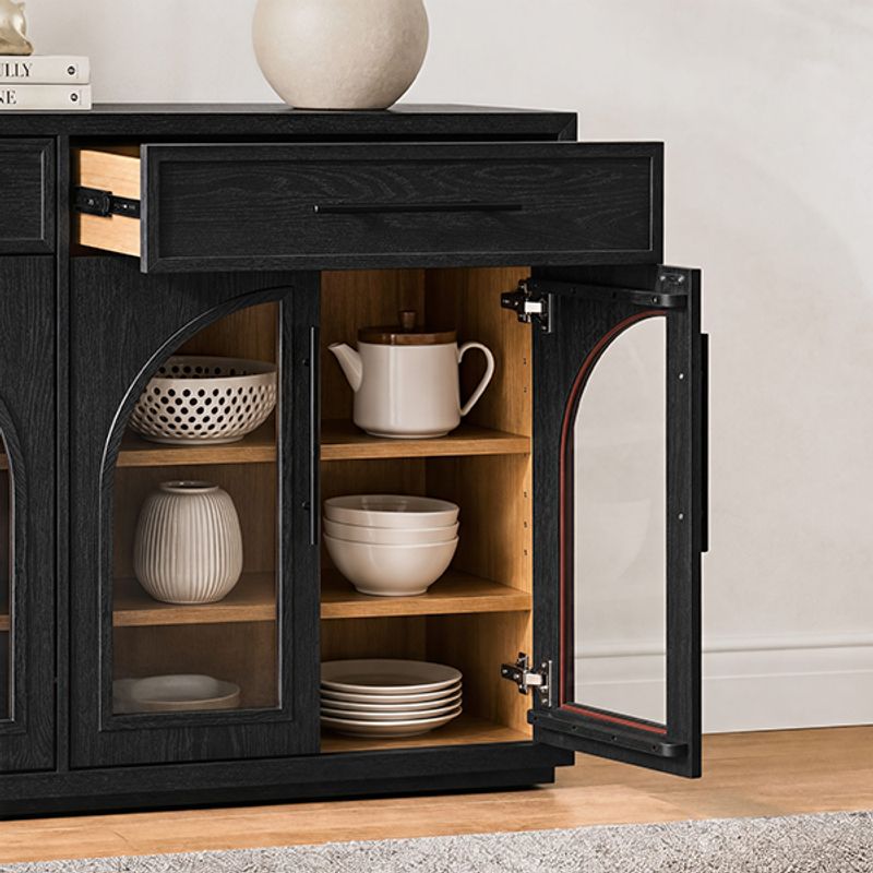 Storage with a clear layout