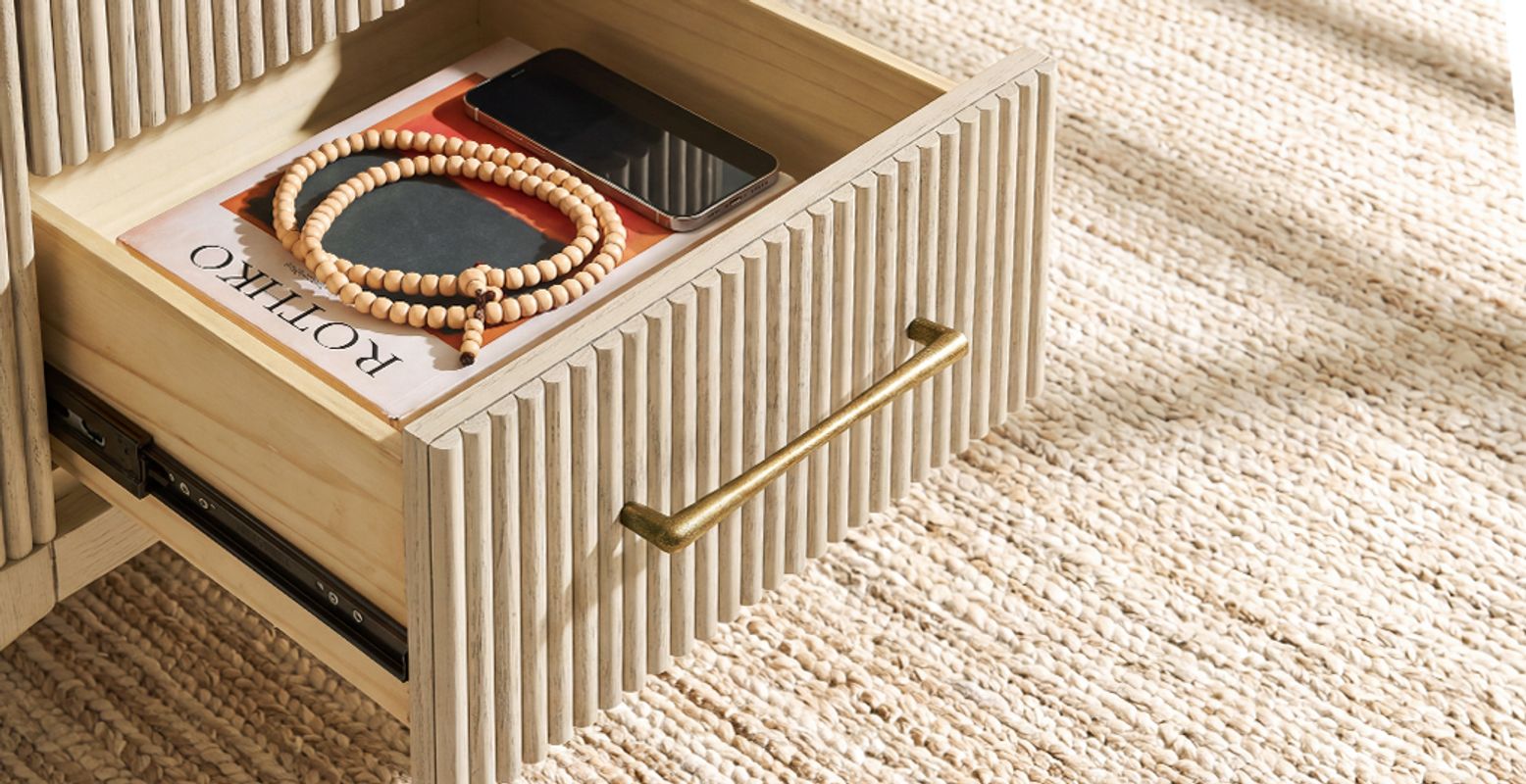 Dovetail and Soft-Close Drawer